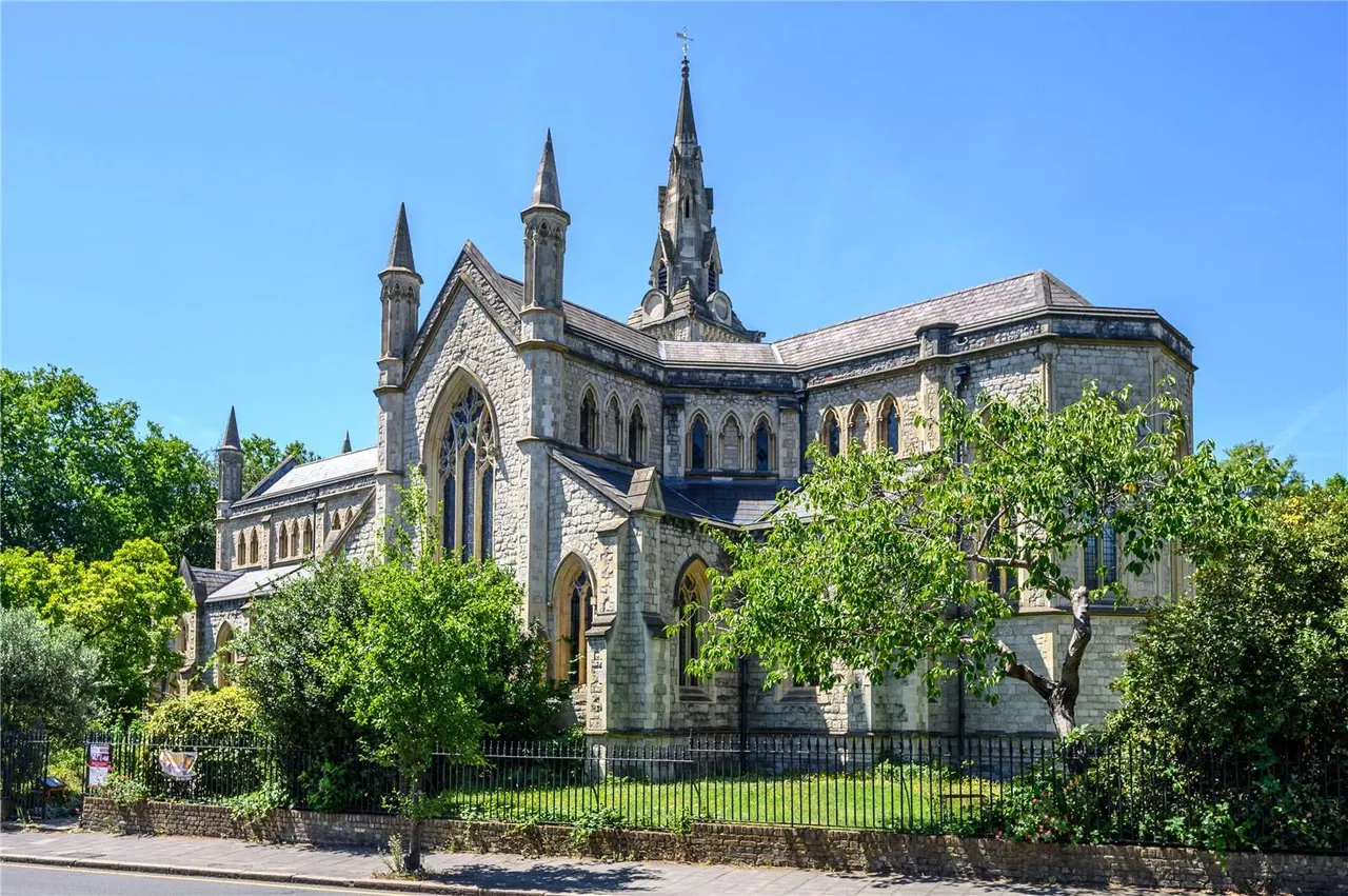 Highbury Grove, Highbury, London, N5 2AG, photo 12