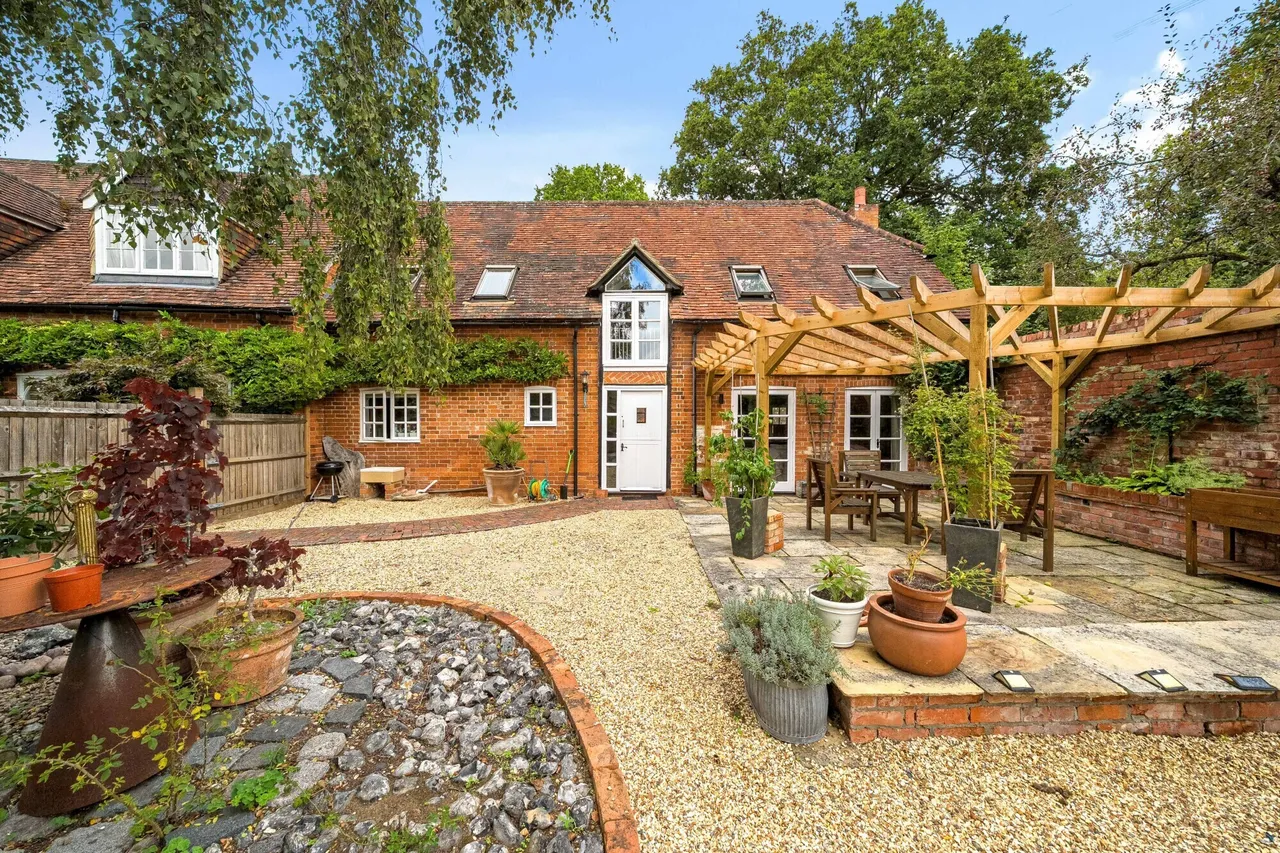 3 bed house for sale, Hosehill, Reading, RG7