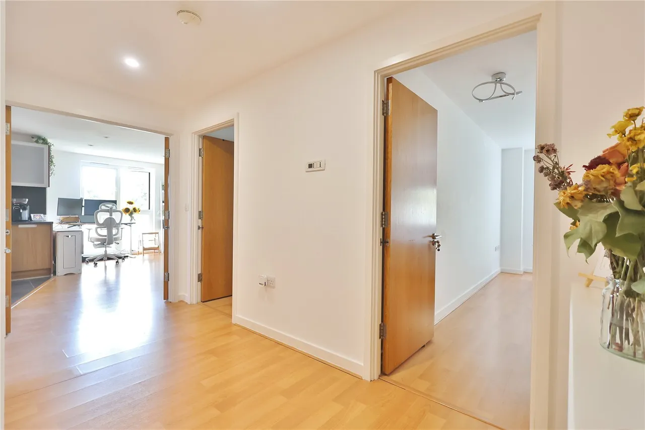 Constitution Hill, Woking, GU22, photo 15