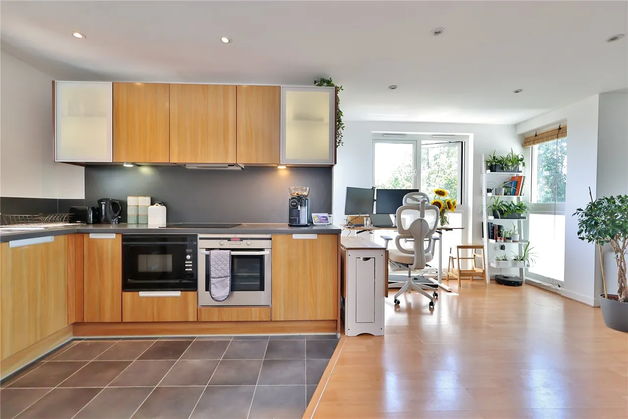 Constitution Hill, Woking, GU22, photo 12