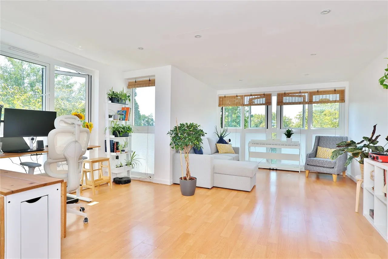 Constitution Hill, Woking, GU22, photo 13