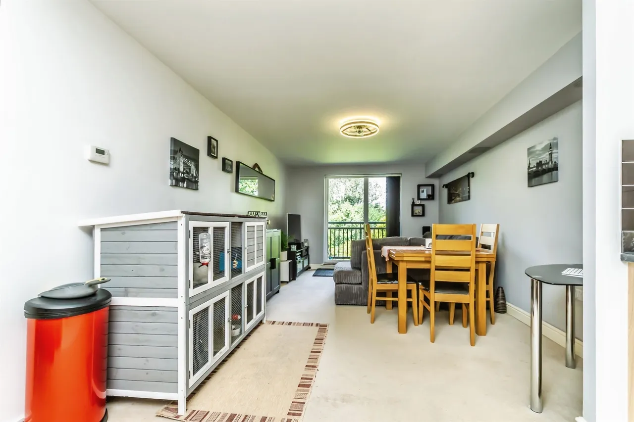 Medway Drive, Tunbridge Wells, photo 11