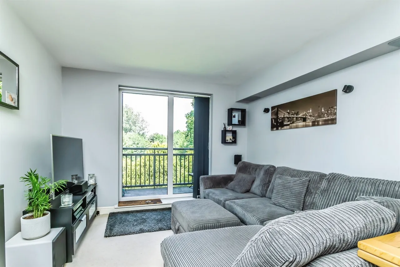 Medway Drive, Tunbridge Wells, photo 3