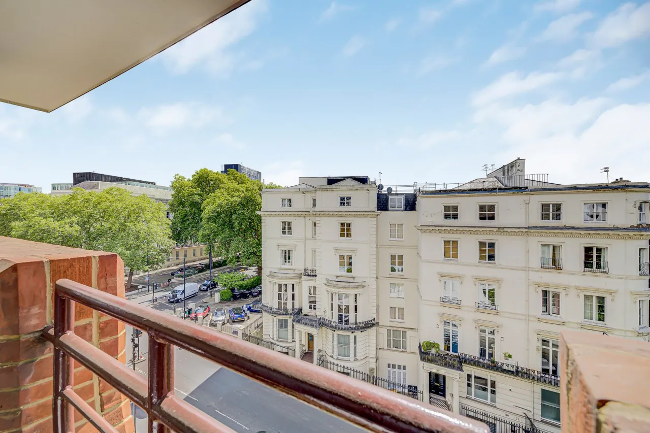 Gloucester Terrace, Bayswater, London, W2, photo 2
