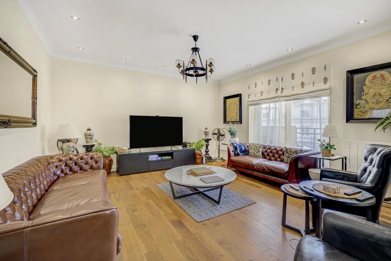 Gloucester Terrace, Bayswater, London, W2, photo 7