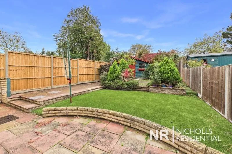Grange Road, Chessington, KT9, photo 14