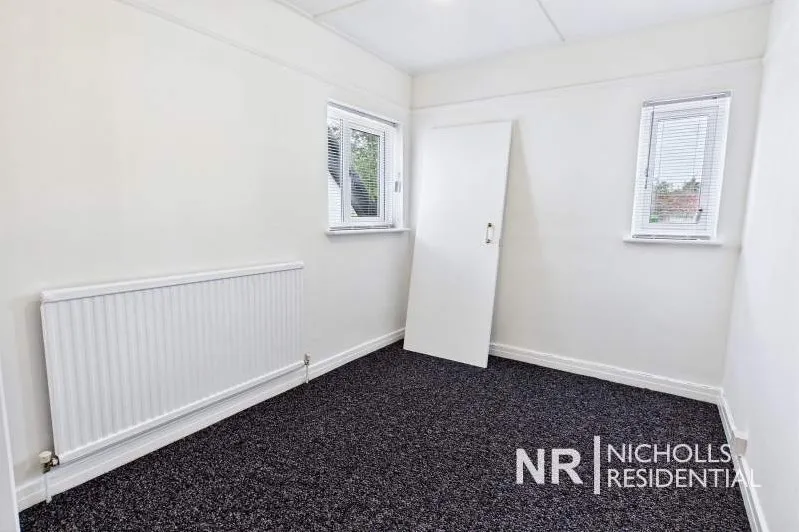 Grange Road, Chessington, KT9, photo 11