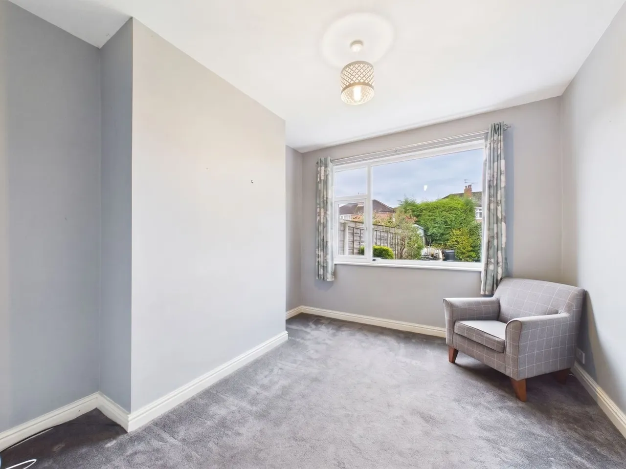 Bamber Avenue, Sale, M33, photo 3