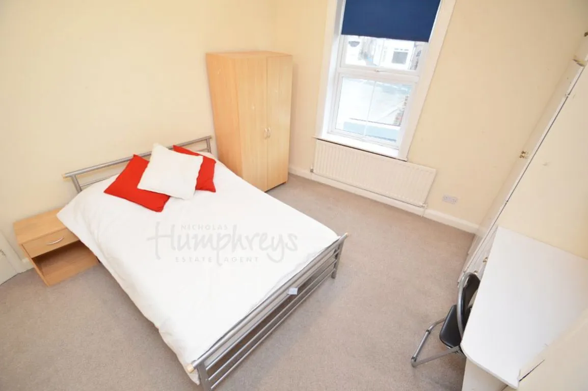 Atherton Street, Durham, DH1, photo 2