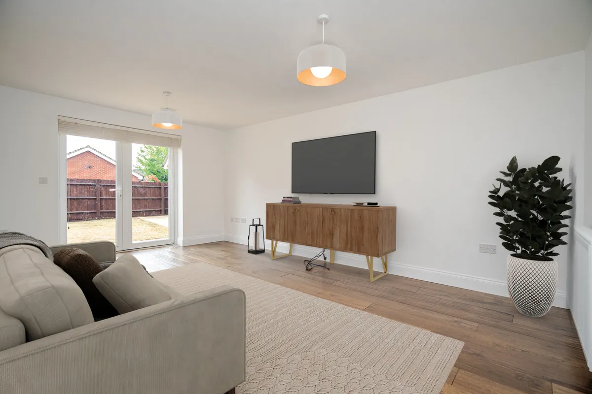 Littlestone Gate, Broughton, MK10, photo 11