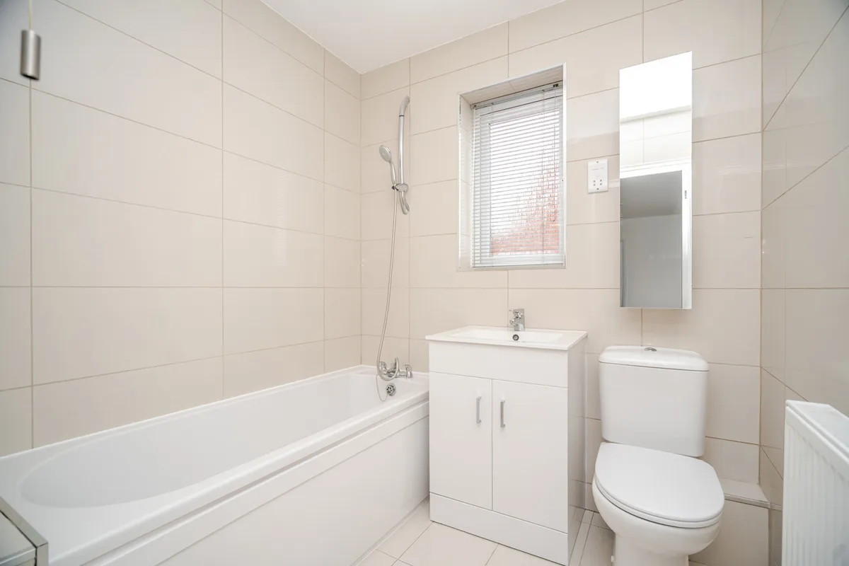 Littlestone Gate, Broughton, MK10, photo 20