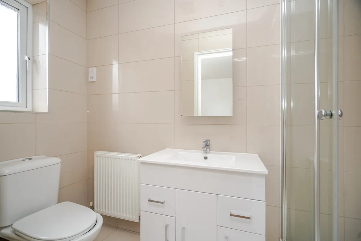 Littlestone Gate, Broughton, MK10, photo 16