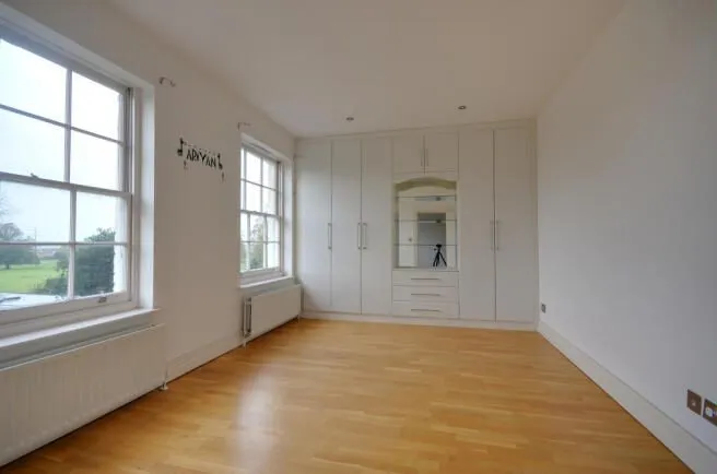 Harlington Road, Uxbridge, UB8, photo 5