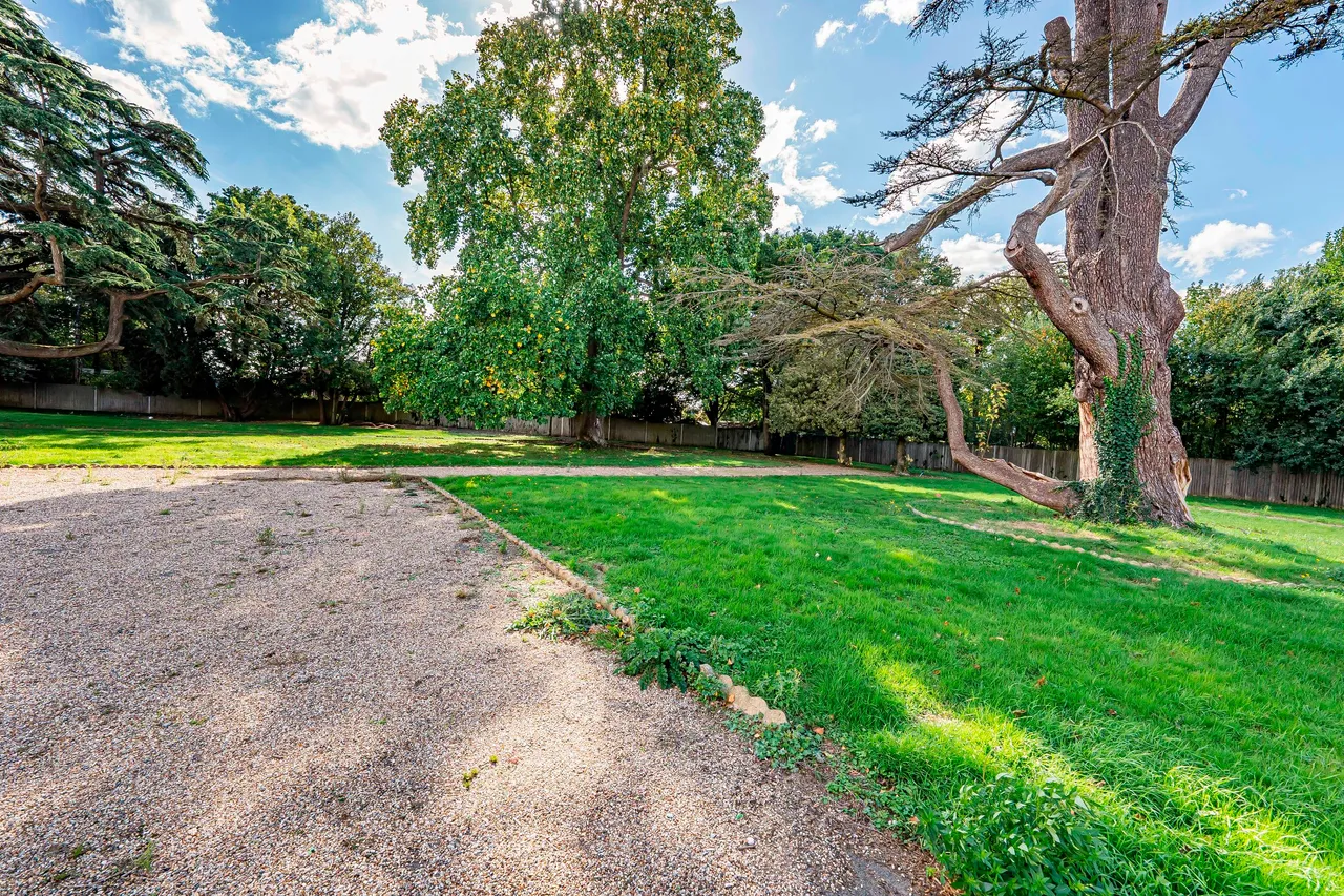 Harlington Road, Uxbridge, UB8, photo 8