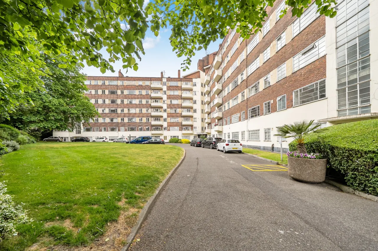 Hornsey Lane, Highgate, London, N6, photo 5