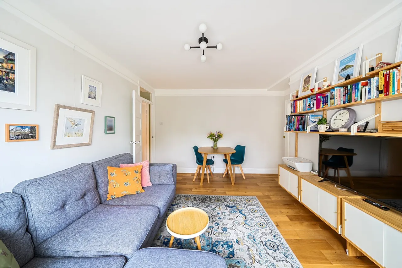 Hornsey Lane, Highgate, London, N6, photo 7