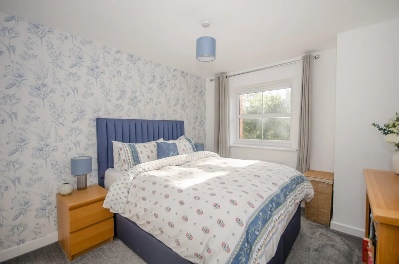 Jinty Lane, Mangotsfield, BS16, photo 8