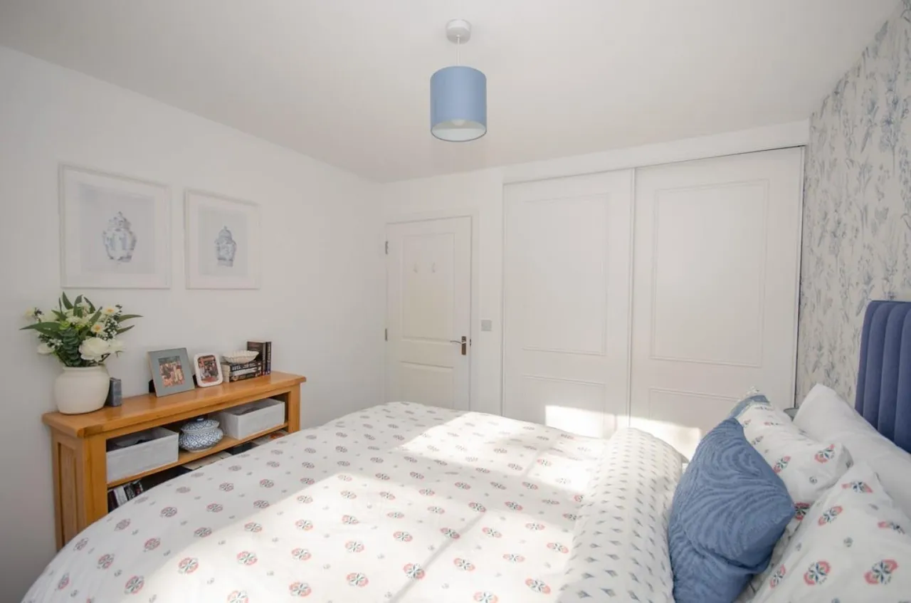 Jinty Lane, Mangotsfield, BS16, photo 11