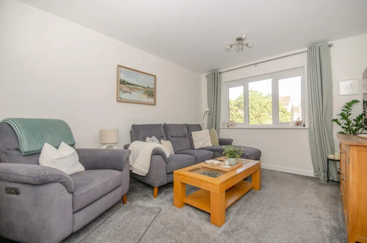 Jinty Lane, Mangotsfield, BS16, photo 2