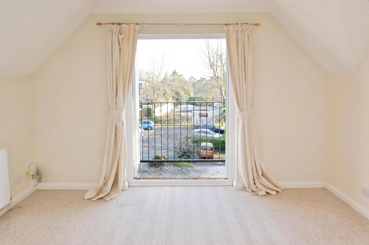 Heatherley Road, Camberley, GU15, photo 4
