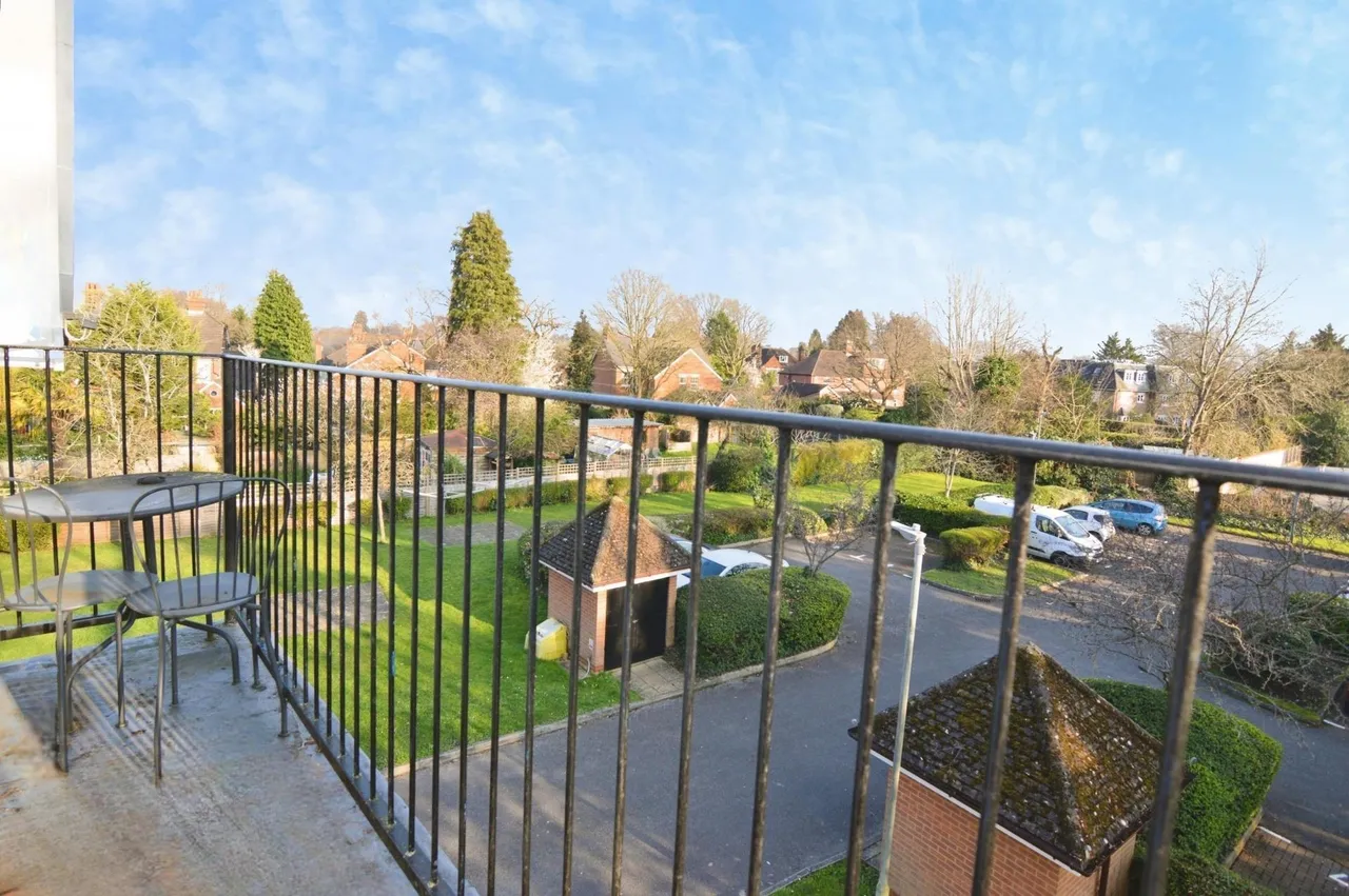 Heatherley Road, Camberley, GU15, photo 5
