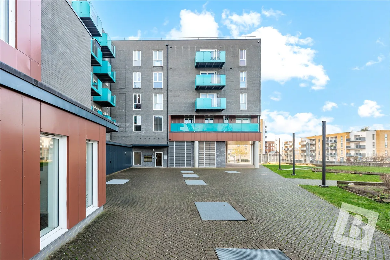 Minter Road, Barking, IG11, photo 6