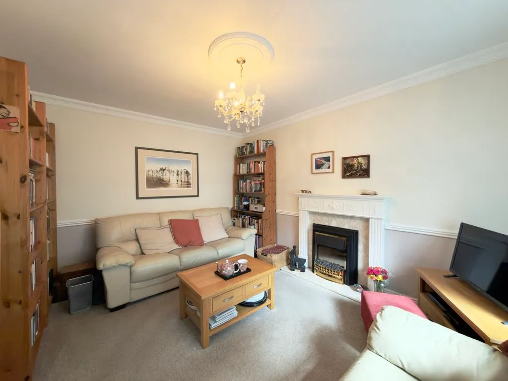 For SaleCarrington Road, Adlington, photo 9