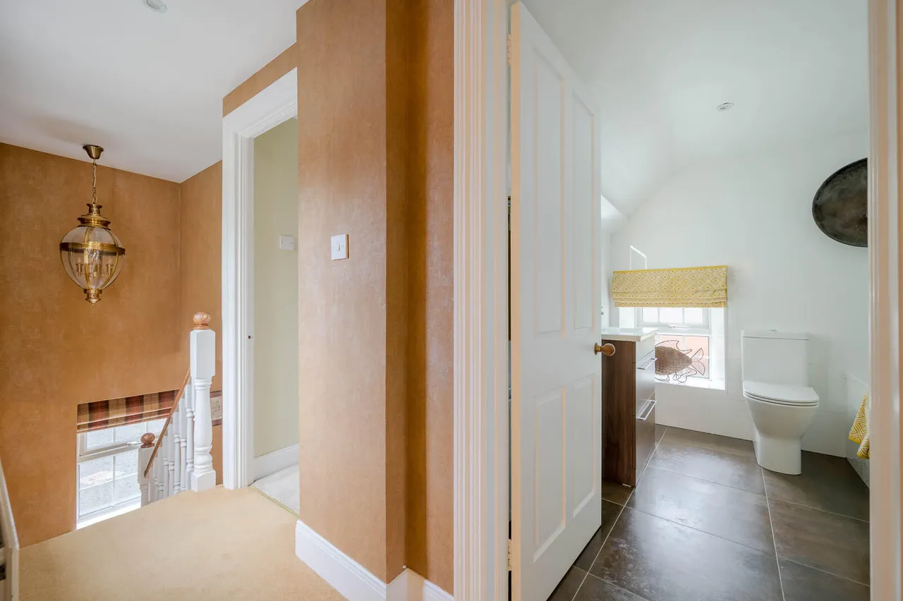 Ballynahinch Road, hillsborough, BT26, photo 19
