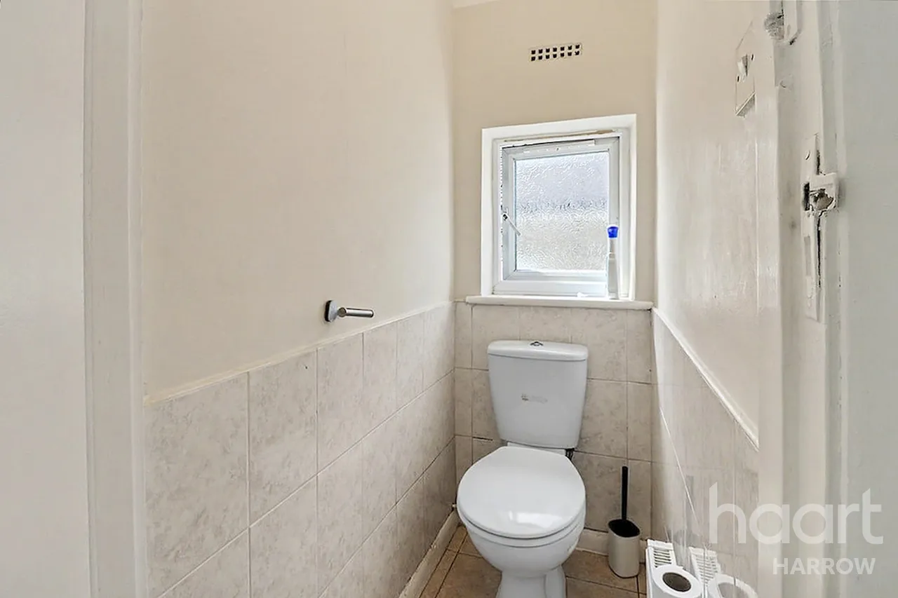 Portland Crescent, Stanmore, HA7, photo 10