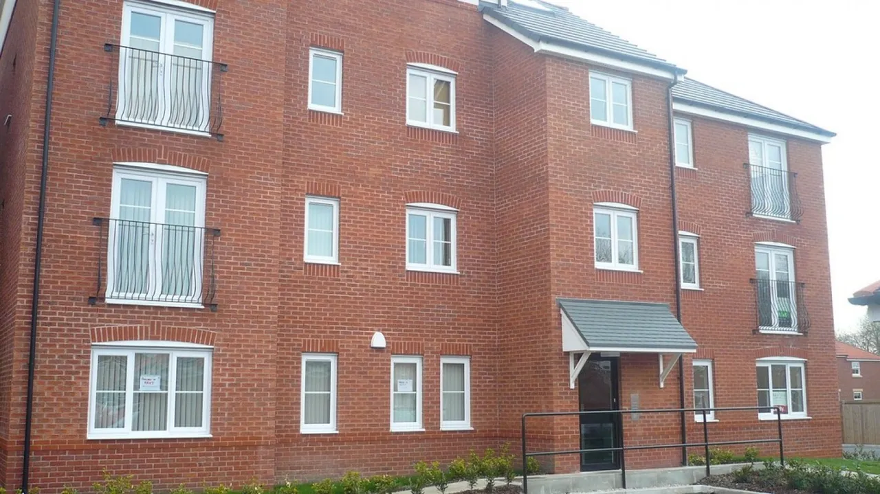 1 bed flat to rent, St Michaels View, Widnes, WA8
