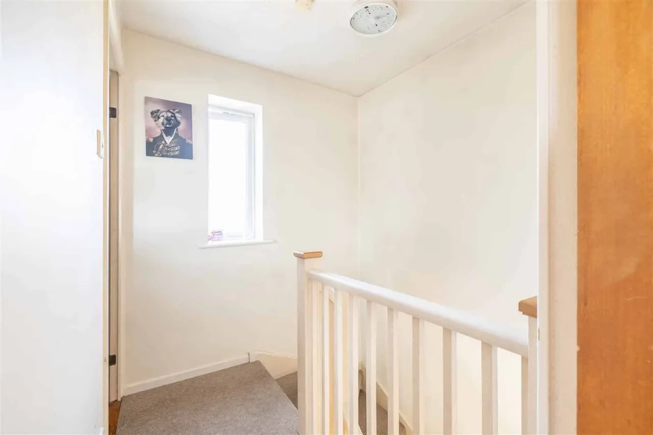 Penn Road, Datchet, Slough, SL3 9HS, photo 7