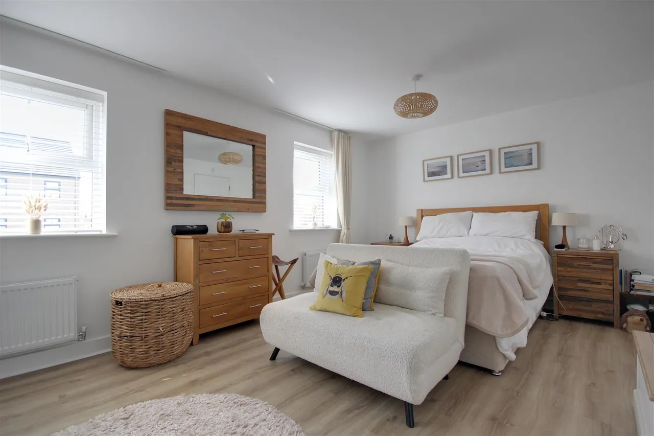 Field Maple Crescent, Beverley, photo 7