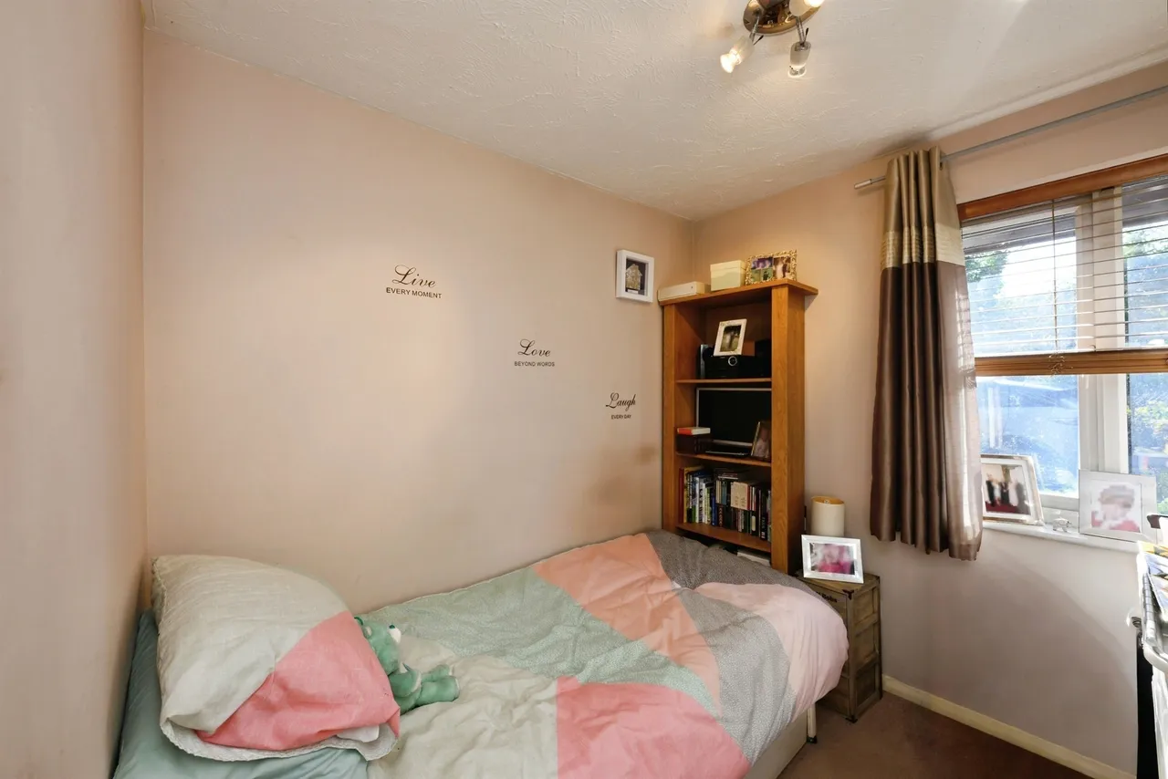 River Meads, Stanstead Abbotts, SG12, photo 11