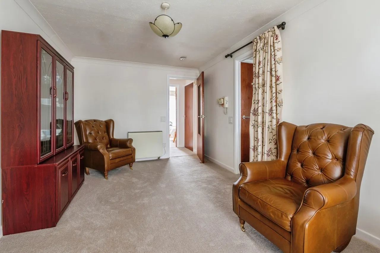 Palmers Drive, Grays, Essex, RM17, photo 7
