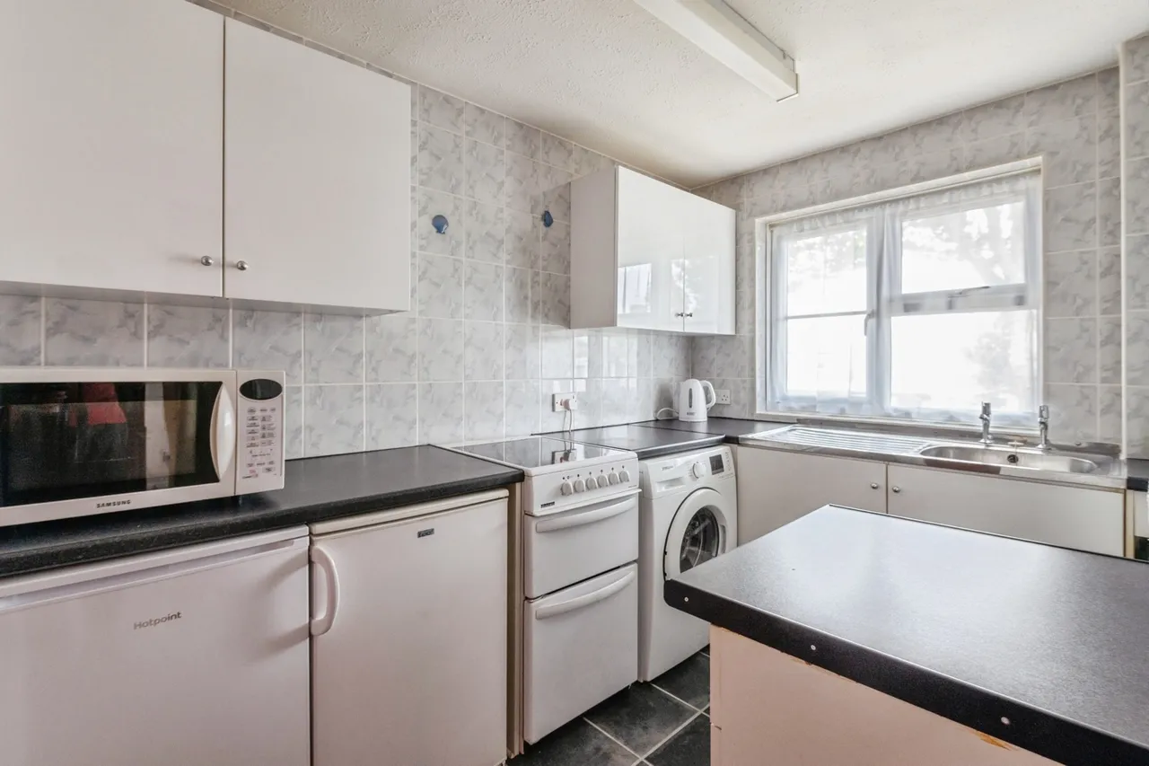 Palmers Drive, Grays, Essex, RM17, photo 10
