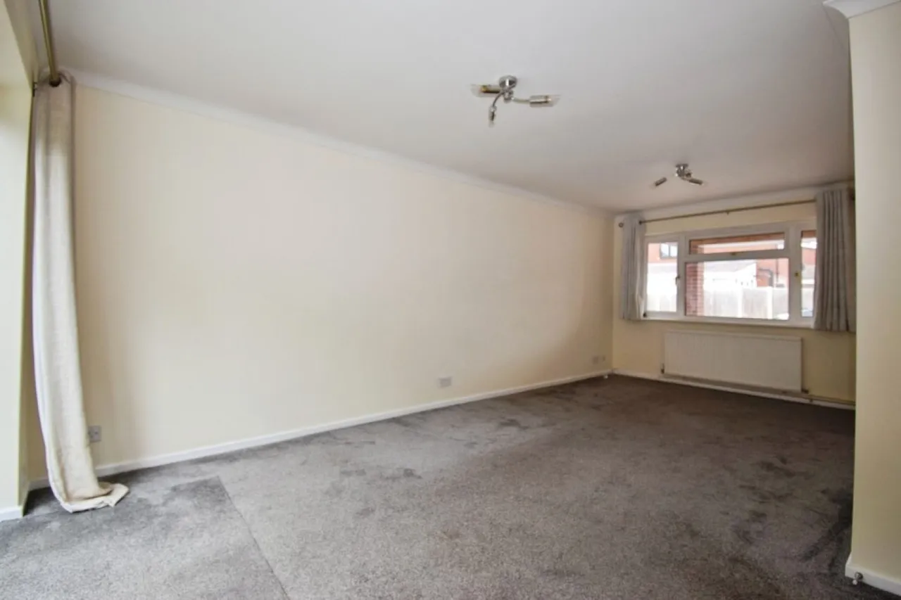 3 Westfield Road, Fernhill Heath, Worcestershire, WR3 7XE, photo 11