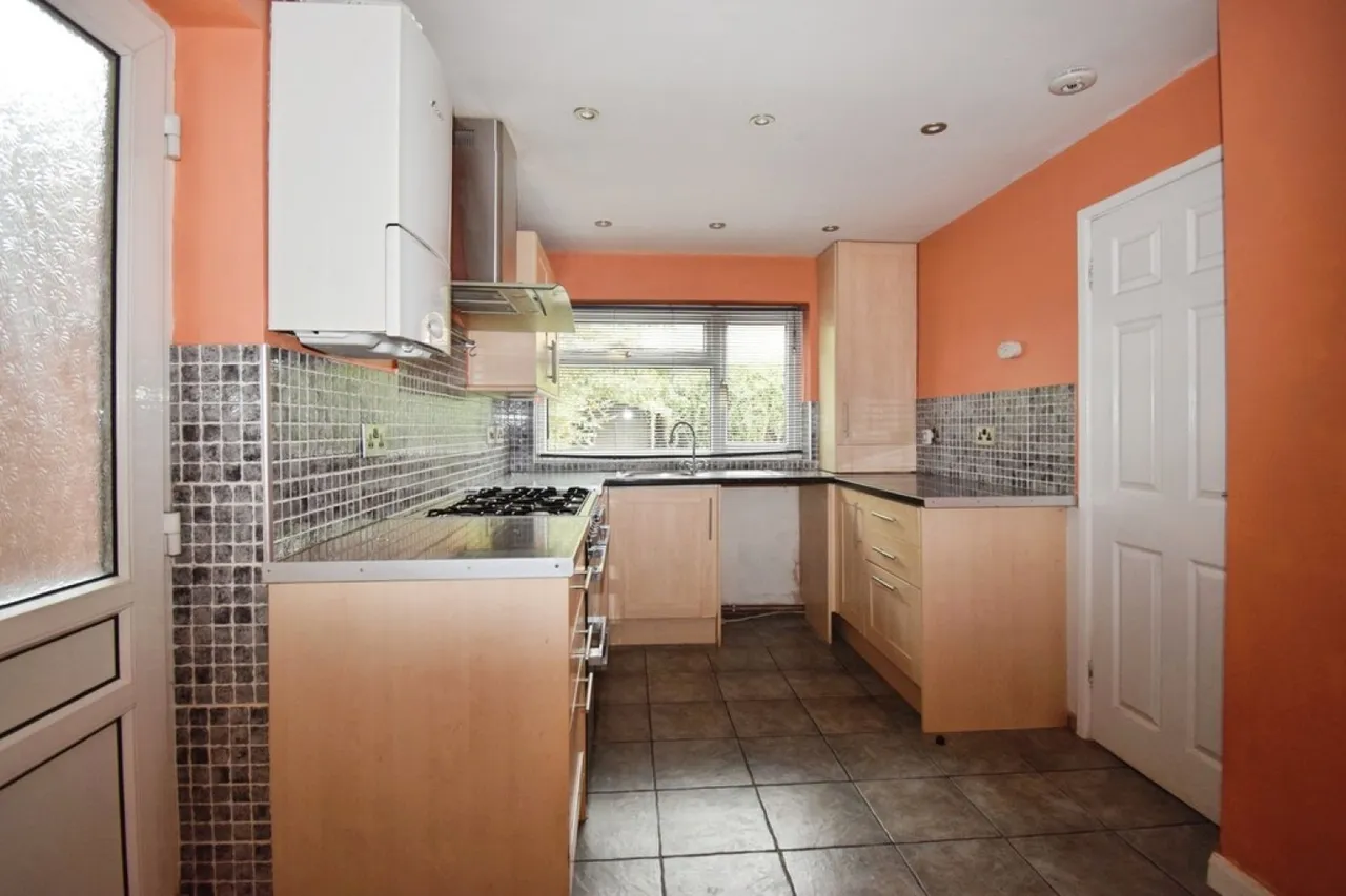 3 Westfield Road, Fernhill Heath, Worcestershire, WR3 7XE, photo 9