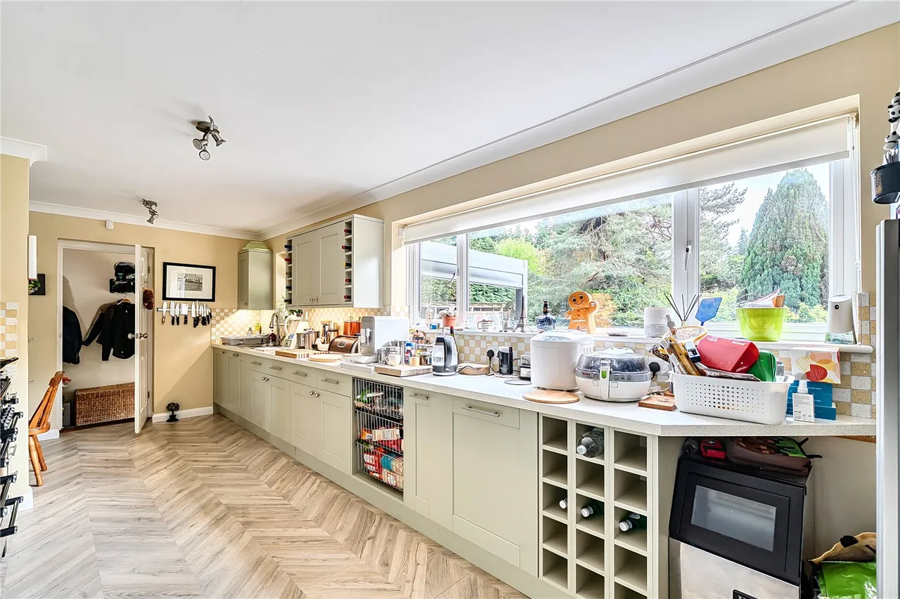Horton Road, Ashley Heath, Ringwood, Hampshire, BH24 2EB, photo 5