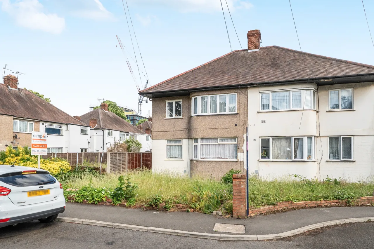 Sandow Crescent, Hayes, UB3, photo 15