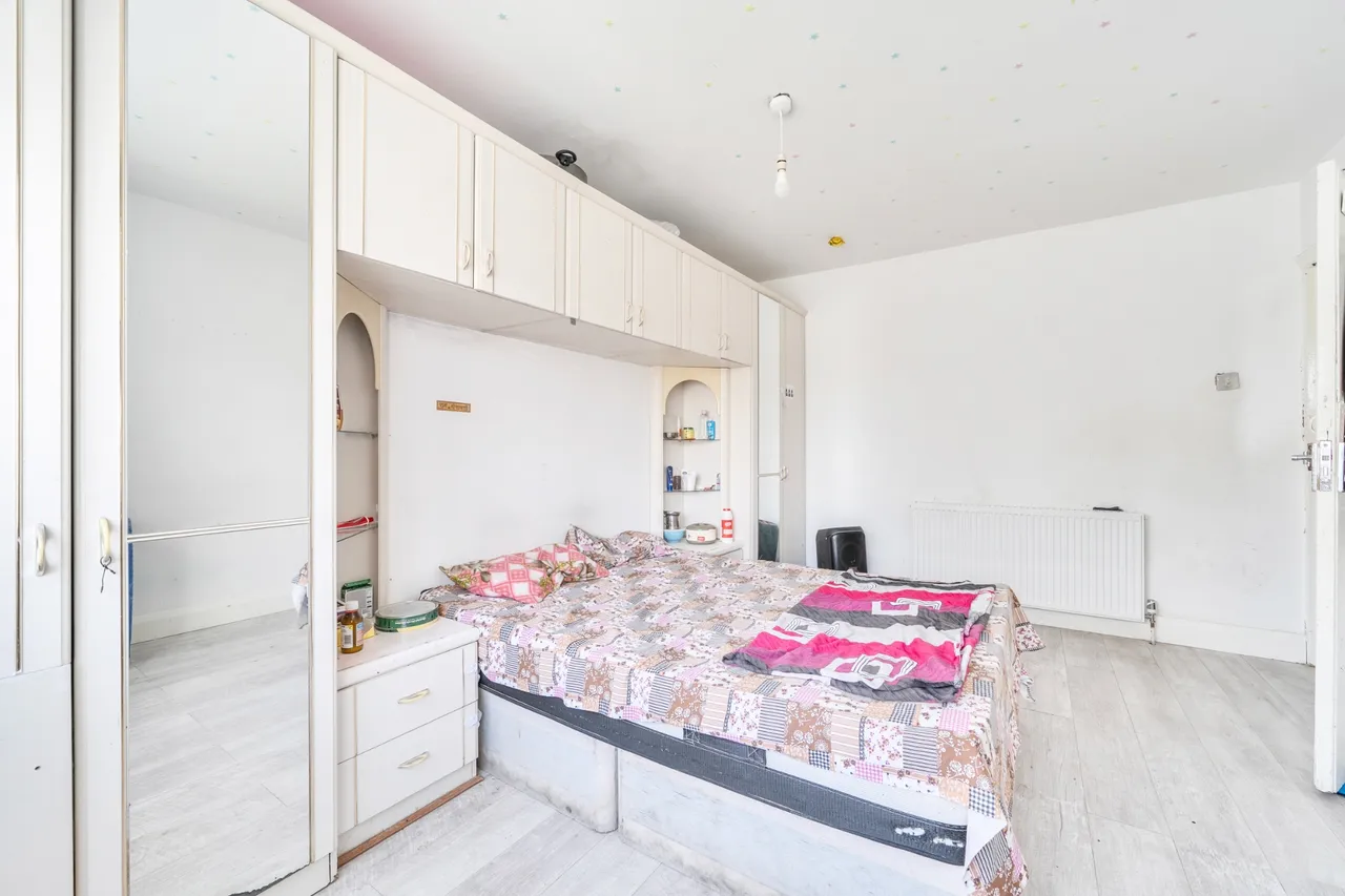Sandow Crescent, Hayes, UB3, photo 6
