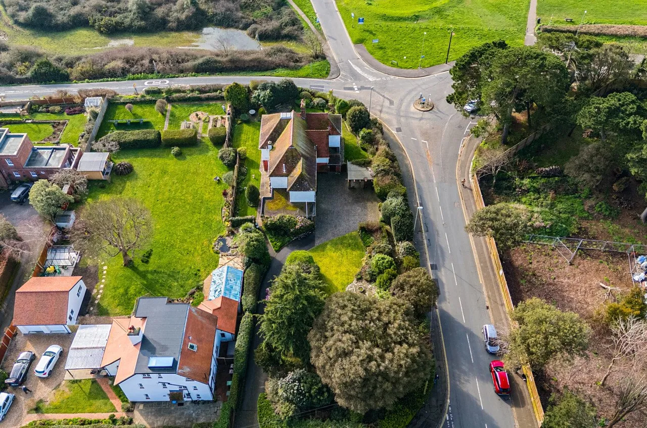 Crescent Road, Gosport, PO12, photo 15