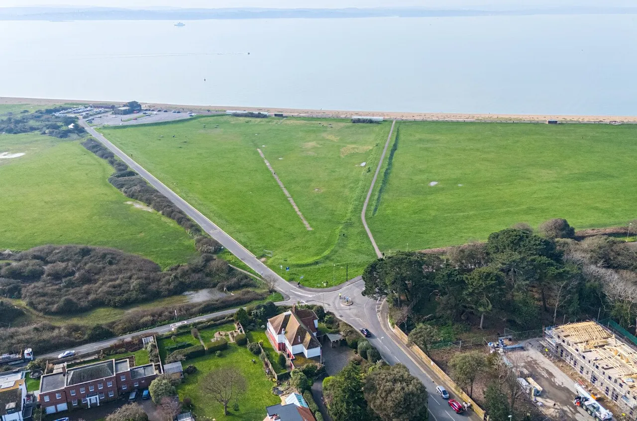 Crescent Road, Gosport, PO12, photo 6