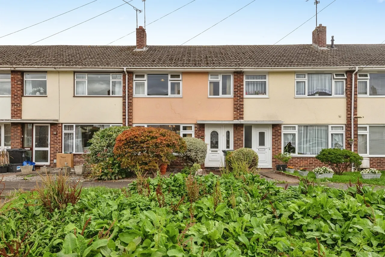 3 bed house for sale — Spencer Avenue, Taunton