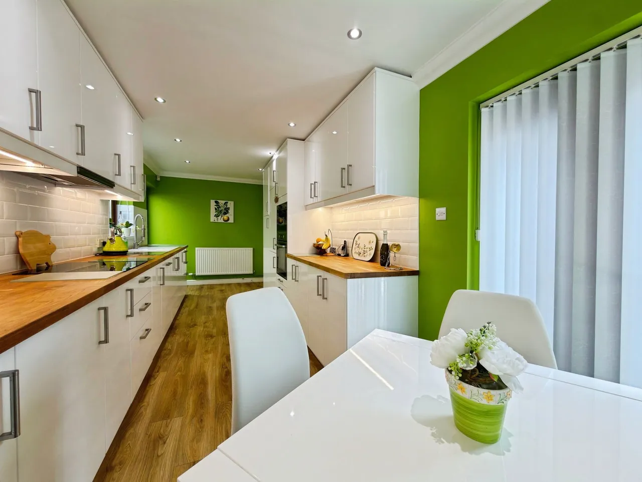Woodlands Avenue, Clydach, photo 10