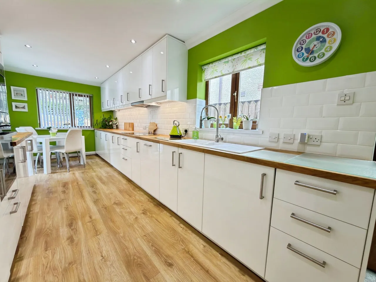 Woodlands Avenue, Clydach, photo 8