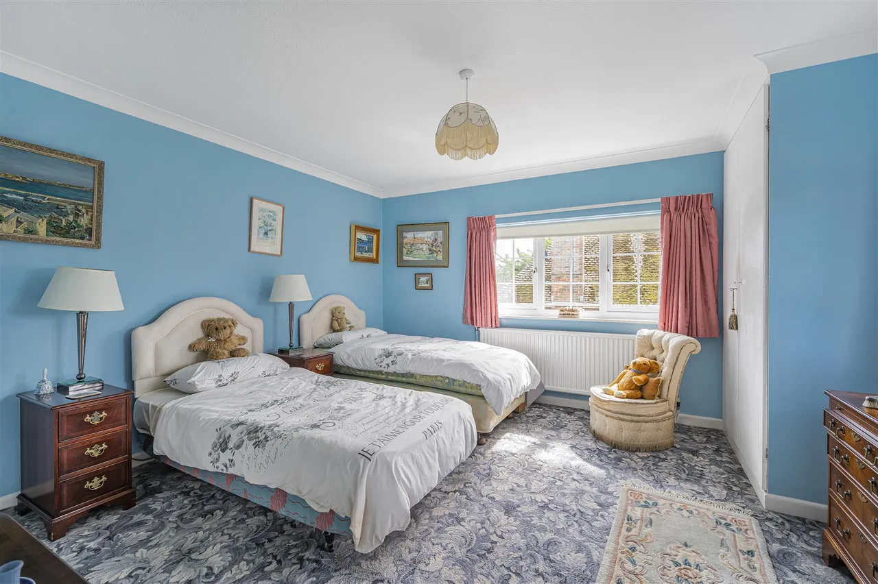 Headland Corner, Seaford, photo 18