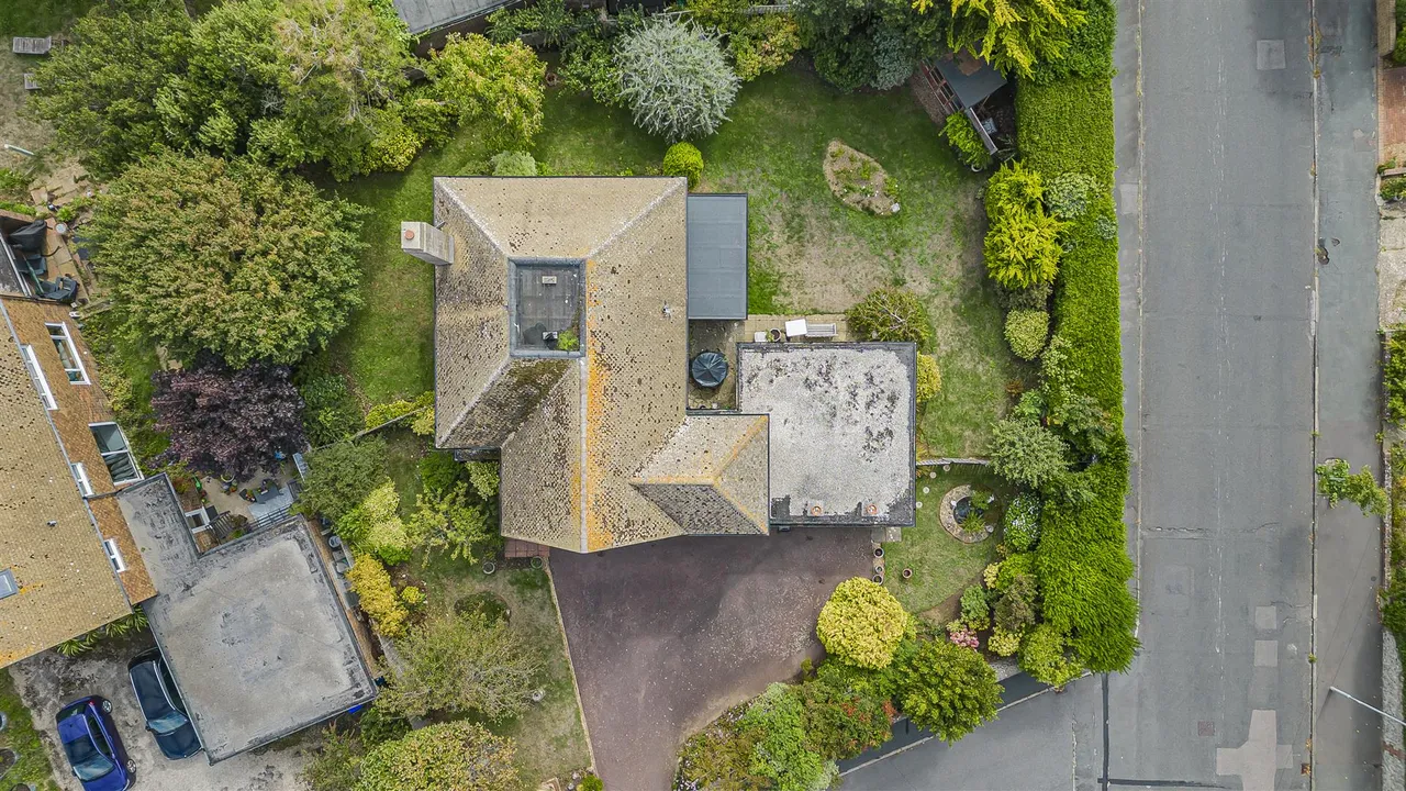 Headland Corner, Seaford, photo 32