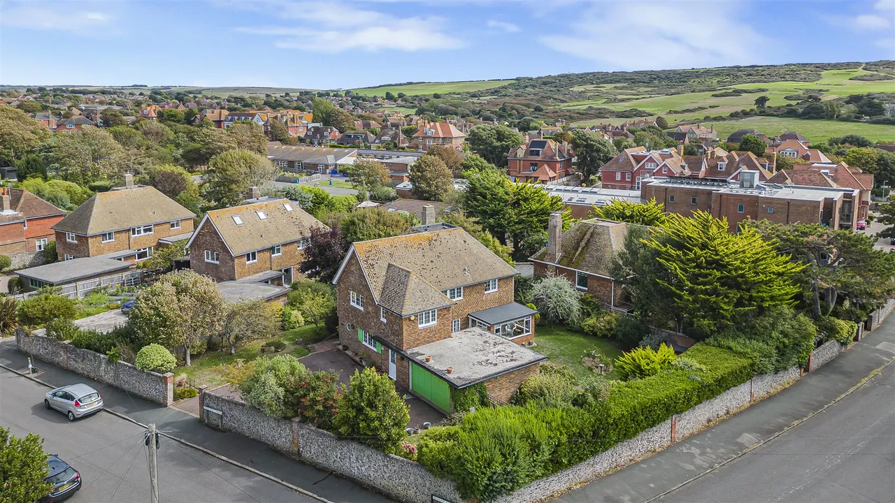 4 bed house for sale, Headland Corner, Seaford