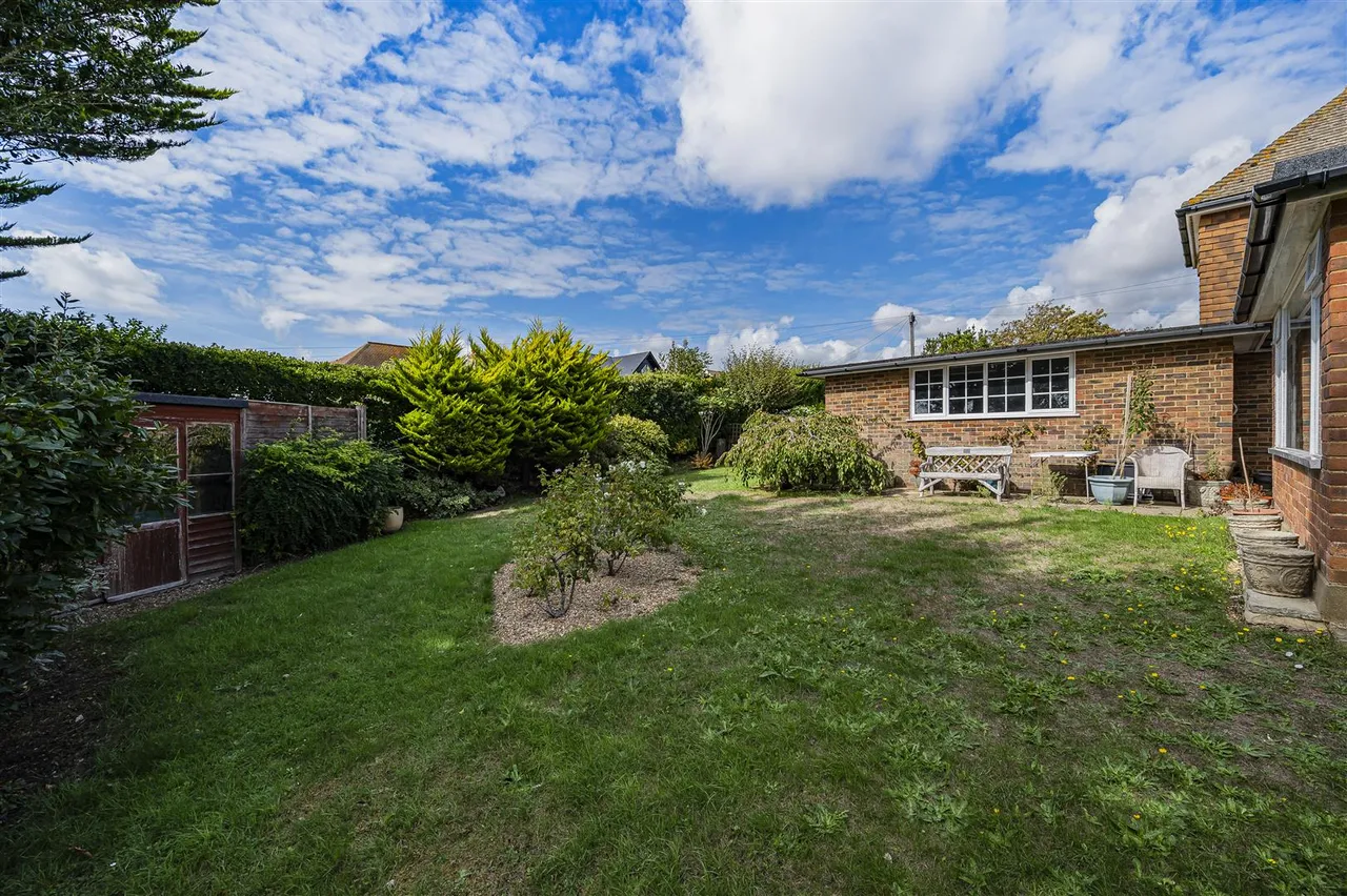 Headland Corner, Seaford, photo 30