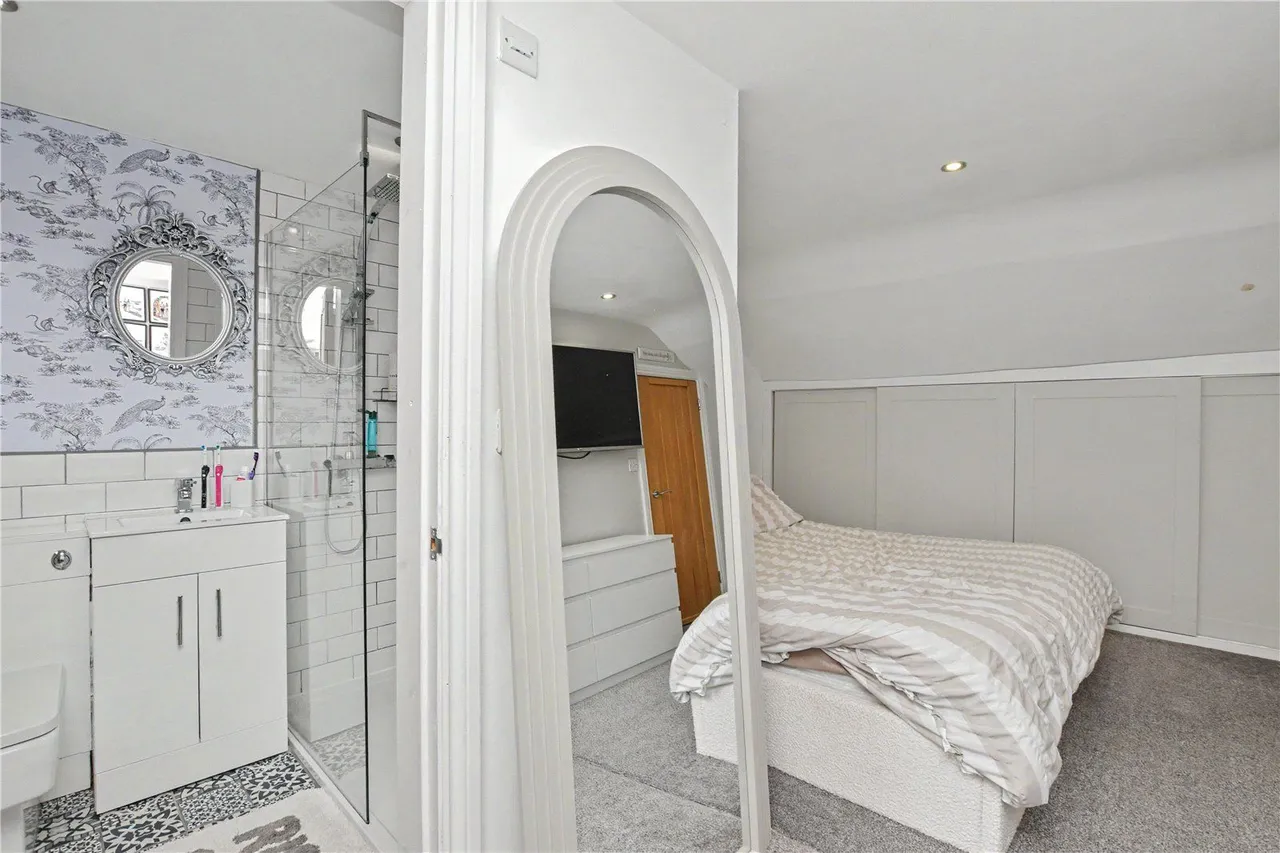 Owlcotes Garth, Pudsey, LS28, photo 12